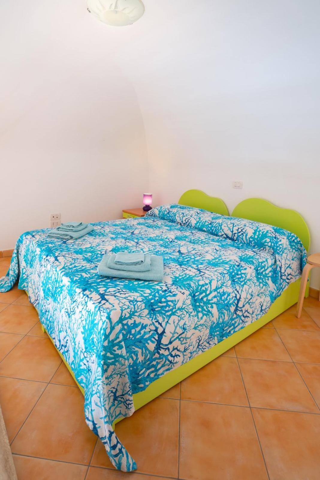 Casa Vacanze "Il Baffo E Il Mare" 切塔拉 外观 照片